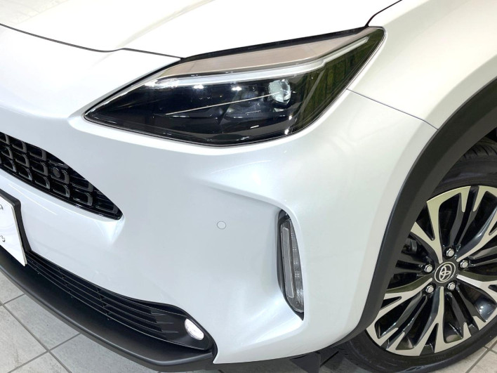 2023 Toyota Yaris Cross 6AA-MXPJ10 (UW-69ef58b2483e4)[10]