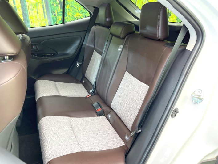 2023 Toyota Yaris Cross 6AA-MXPJ10 (UW-69ef58b2483e4)[19]