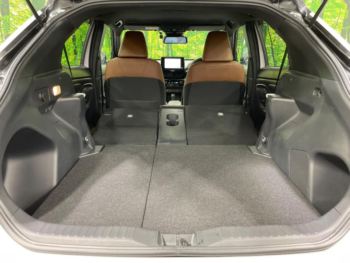 2024 Toyota Yaris Cross 6AA-MXPJ10 (UW-69ef58b2854c0)[25]