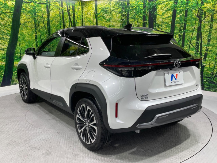 2024 Toyota Yaris Cross 6AA-MXPJ10 (UW-69ef58b2854c0)[16]