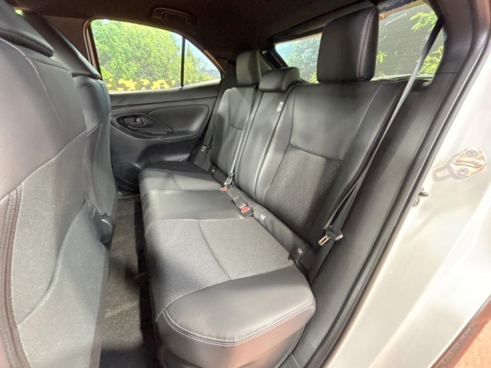 2026 Toyota Yaris Cross 6AA-MXPJ10 (UW-69ef58b3e8fac)[26]