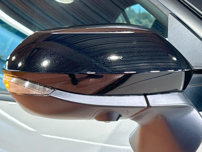 2026 Toyota Yaris Cross 6AA-MXPJ10 (UW-69ef58b3e8fac)[22]