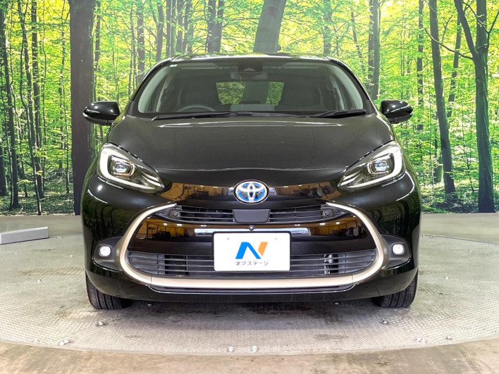 2022 Toyota Aqua 6AA-MXPK11 (UW-69ef58b4a431c)[6]