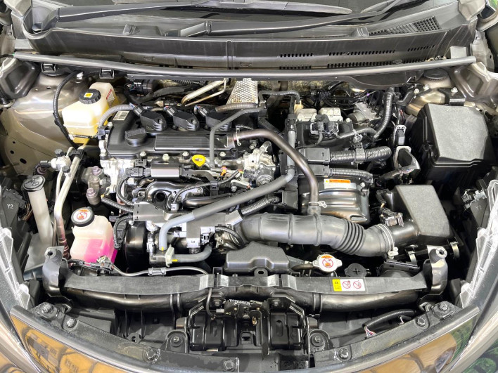 2022 Toyota Aqua 6AA-MXPK11 (UW-69ef58b4a431c)[4]