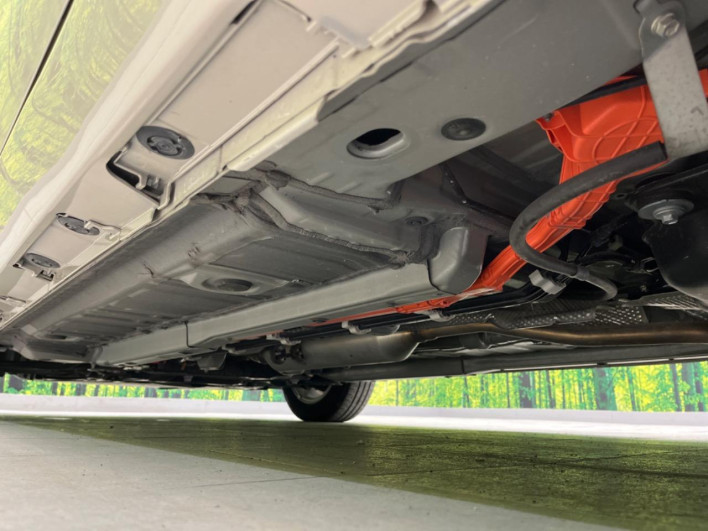 2022 Toyota Aqua 6AA-MXPK11 (UW-69ef58b4c0c18)[24]