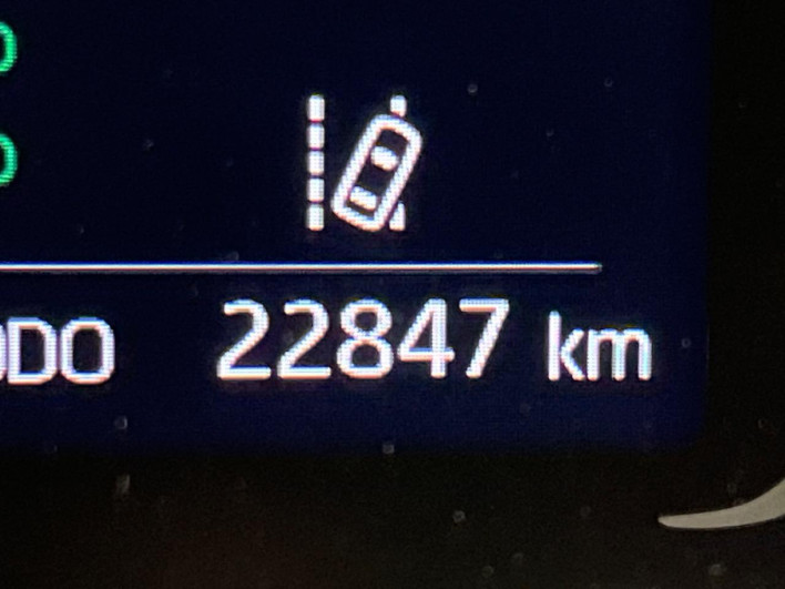 2022 Toyota Aqua 6AA-MXPK11 (UW-69ef58b4c0c18)[2]