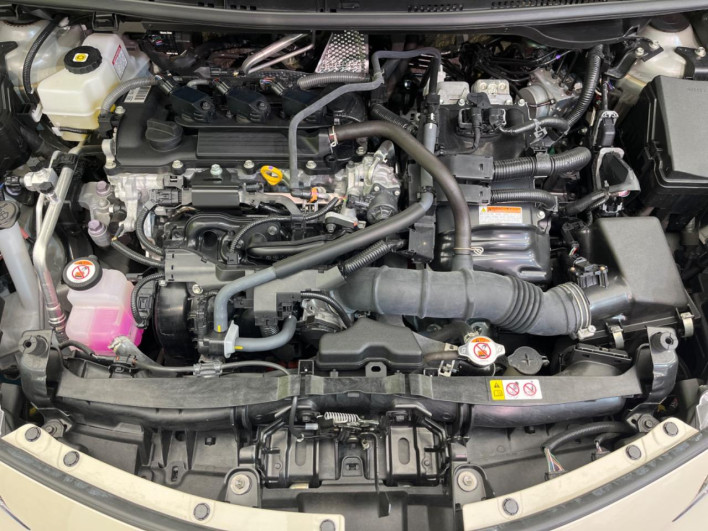 2022 Toyota Aqua 6AA-MXPK11 (UW-69ef58b4c0c18)[4]