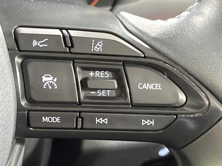 2023 Toyota Aqua 6AA-MXPK11 (UW-69ef58b536109)[14]