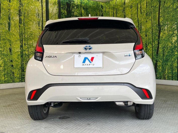 2023 Toyota Aqua 6AA-MXPK11 (UW-69ef58b62012b)[9]
