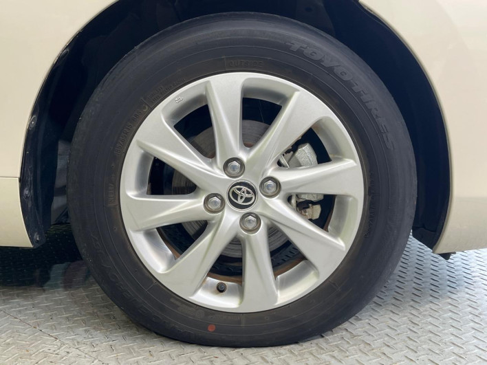 2023 Toyota Aqua 6AA-MXPK11 (UW-69ef58b62012b)[18]