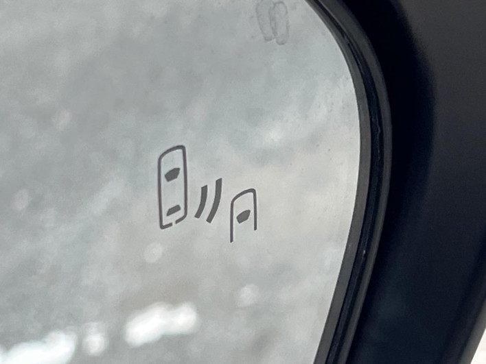 2022 Toyota Sienta 6AA-MXPL10G (UW-69ef58b67ba57)[17]