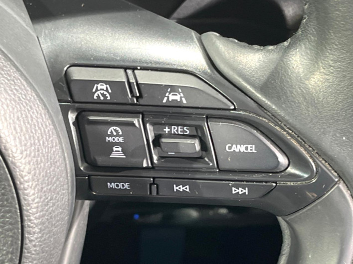 2022 Toyota Sienta 6AA-MXPL10G (UW-69ef58b6d55ca)[7]