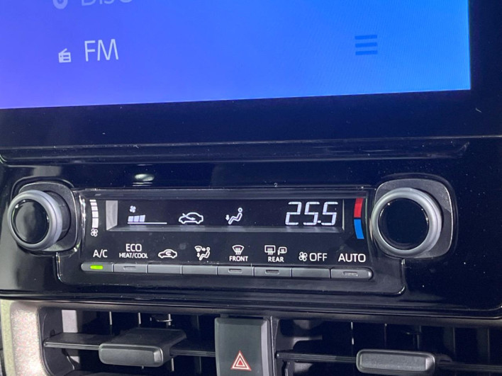 2022 Toyota Sienta 6AA-MXPL10G (UW-69ef58b6d55ca)[14]