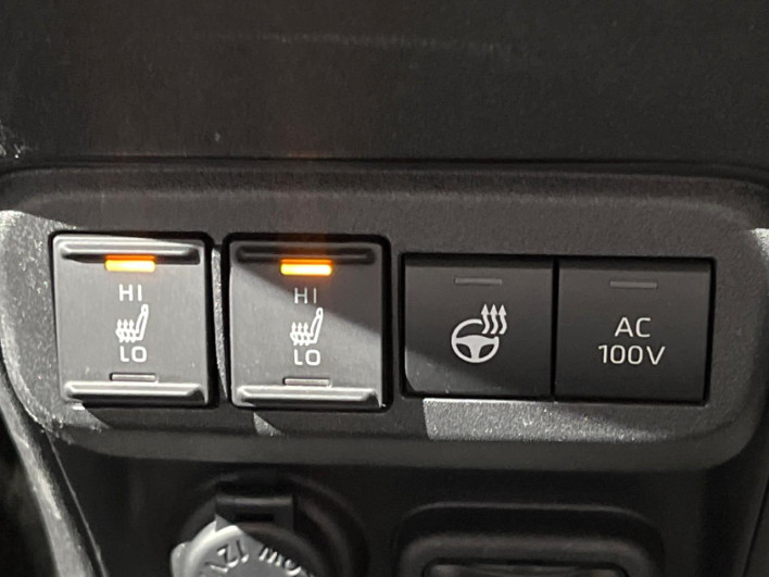 2022 Toyota Sienta 6AA-MXPL10G (UW-69ef58b6d55ca)[27]