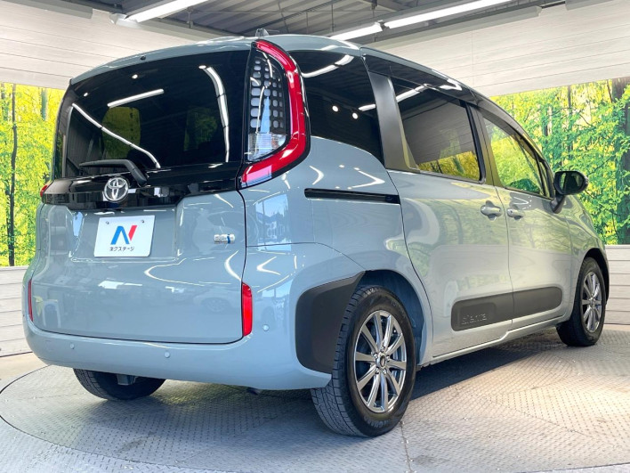 2023 Toyota Sienta 6AA-MXPL10G (UW-69ef58b76de79)[11]