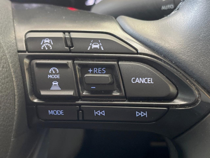 2023 Toyota Sienta 6AA-MXPL10G (UW-69ef58b81a6ff)[6]