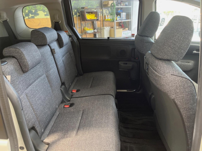 2023 Toyota Sienta 6AA-MXPL10G (UW-69ef58b81a6ff)[29]