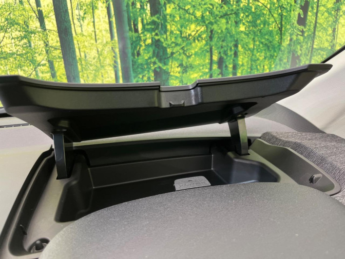 2023 Toyota Sienta 6AA-MXPL10G (UW-69ef58b8a7231)[16]