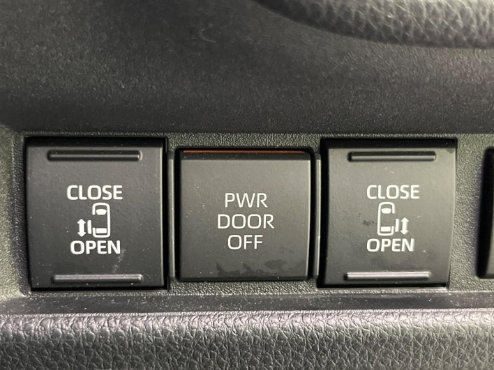 2023 Toyota Sienta 6AA-MXPL10G (UW-69ef58b8a7231)[8]