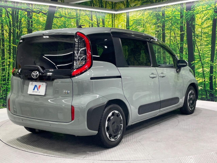 2024 Toyota Sienta 6AA-MXPL10G (UW-69ef58b8d88c4)[17]