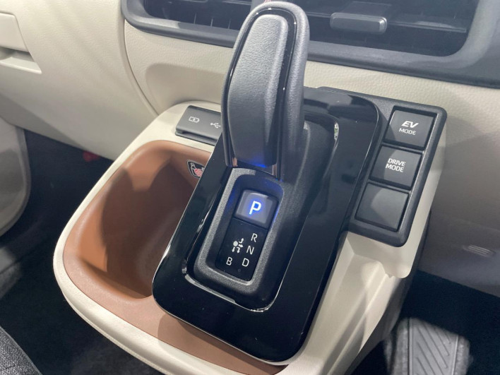 2024 Toyota Sienta 6AA-MXPL10G (UW-69ef58b8d88c4)[29]