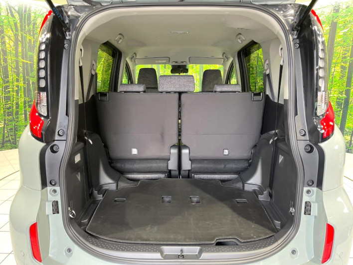 2025 Toyota Sienta 6AA-MXPL10G (UW-69ef58b986f84)[15]