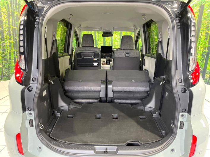 2025 Toyota Sienta 6AA-MXPL10G (UW-69ef58b986f84)[17]