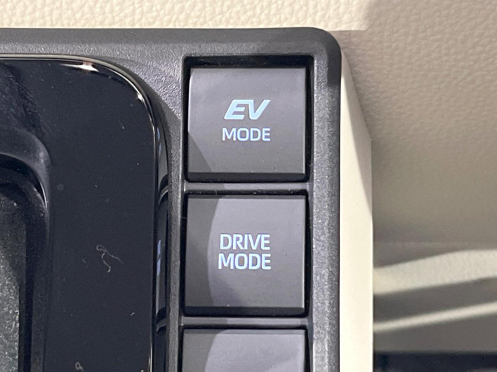 2025 Toyota Sienta 6AA-MXPL10G (UW-69ef58b986f84)[25]