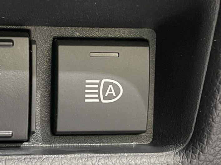 2026 Toyota Sienta 6AA-MXPL10G (UW-69ef58baa0335)[28]