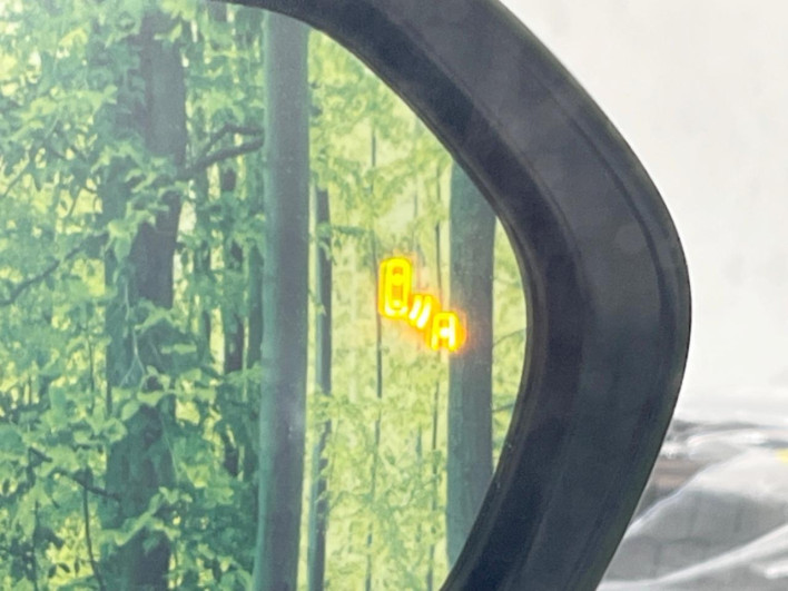 2026 Toyota Sienta 6AA-MXPL10G (UW-69ef58baa0335)[22]