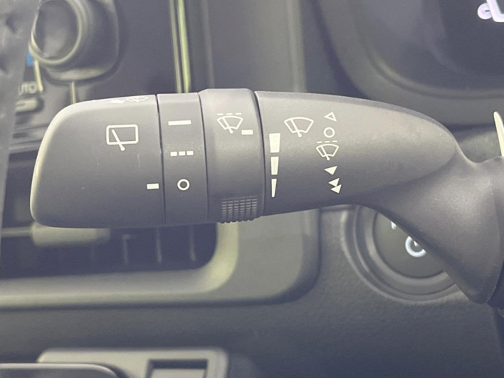 2026 Toyota Sienta 6AA-MXPL10G (UW-69ef58baa0335)[25]