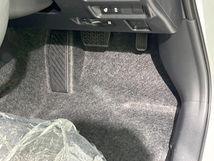 2026 Toyota Sienta 6AA-MXPL10G (UW-69ef58baa0335)[20]