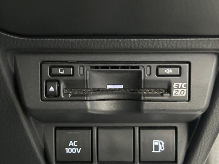 2023 Toyota Prius 6AA-MXWH60 (UW-69ef58bc761b1)[20]