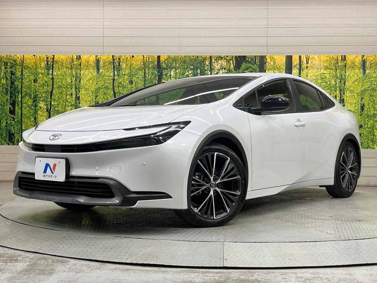 2023 Toyota Prius 6AA-MXWH60