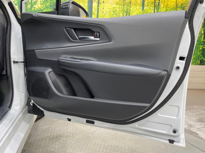 2023 Toyota Prius 6AA-MXWH60 (UW-69ef58bc761b1)[27]