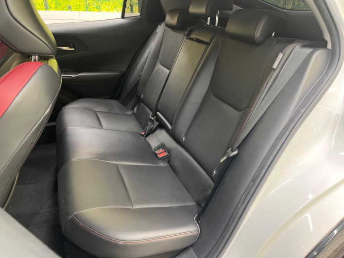 2023 Toyota Prius 6AA-MXWH60 (UW-69ef58bd03594)[17]