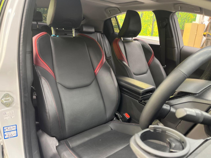 2023 Toyota Prius 6AA-MXWH60 (UW-69ef58bd03594)[9]