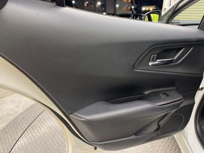 2023 Toyota Prius 6AA-MXWH60 (UW-69ef58bd03594)[19]