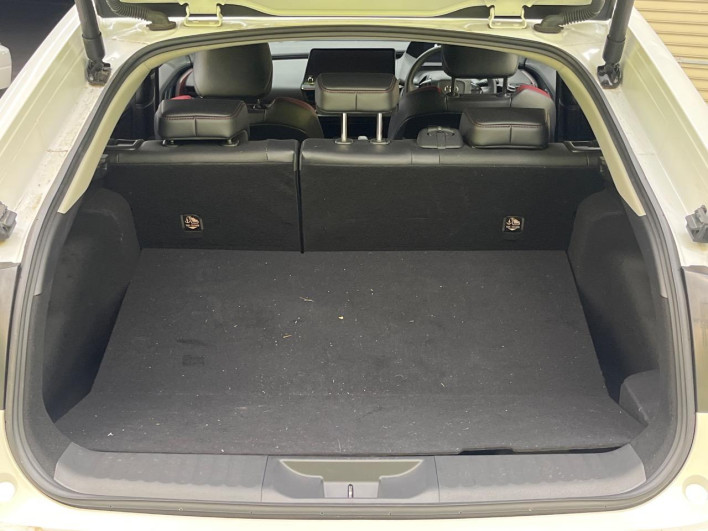 2023 Toyota Prius 6AA-MXWH60 (UW-69ef58bd03594)[20]