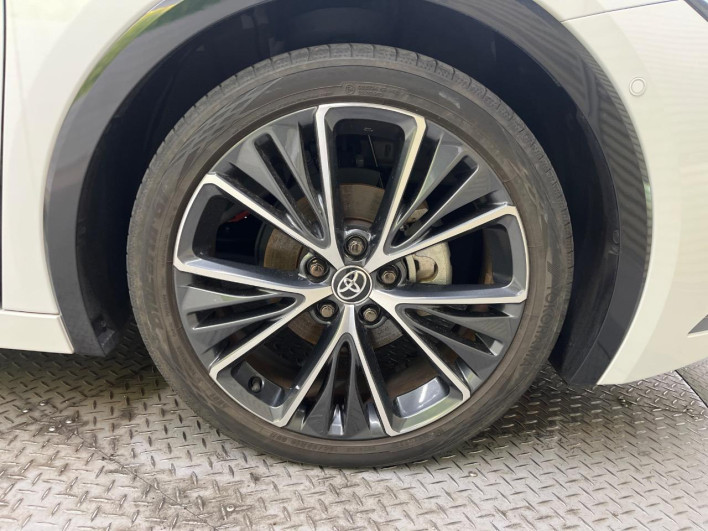 2023 Toyota Prius 6AA-MXWH60 (UW-69ef58bd03594)[2]