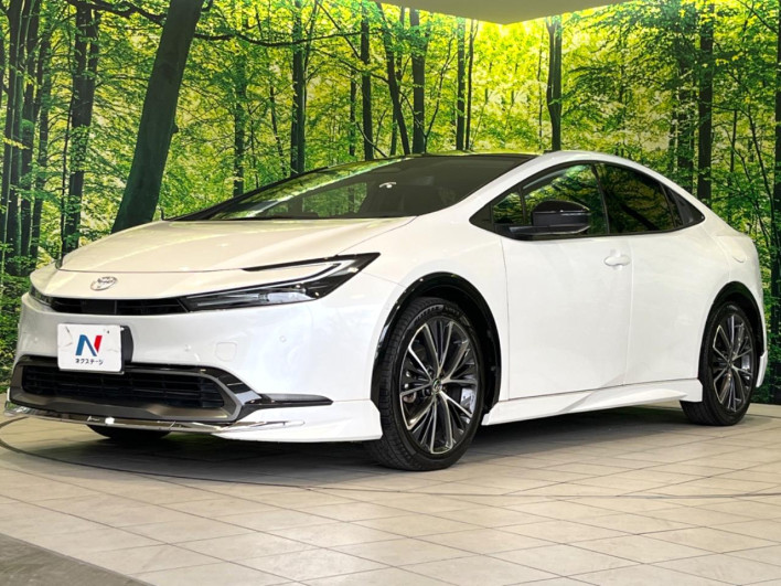 2023 Toyota Prius 6AA-MXWH60 (UW-69ef58bd37c5a)[12]