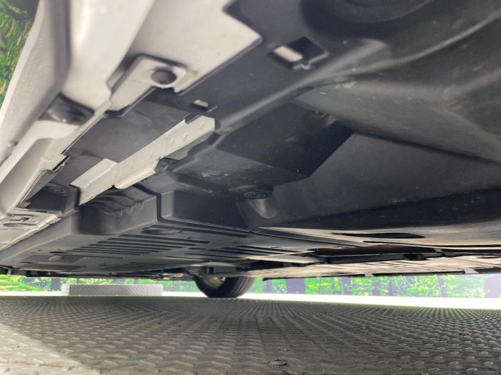 2023 Toyota Prius 6AA-MXWH60 (UW-69ef58bd78073)[29]