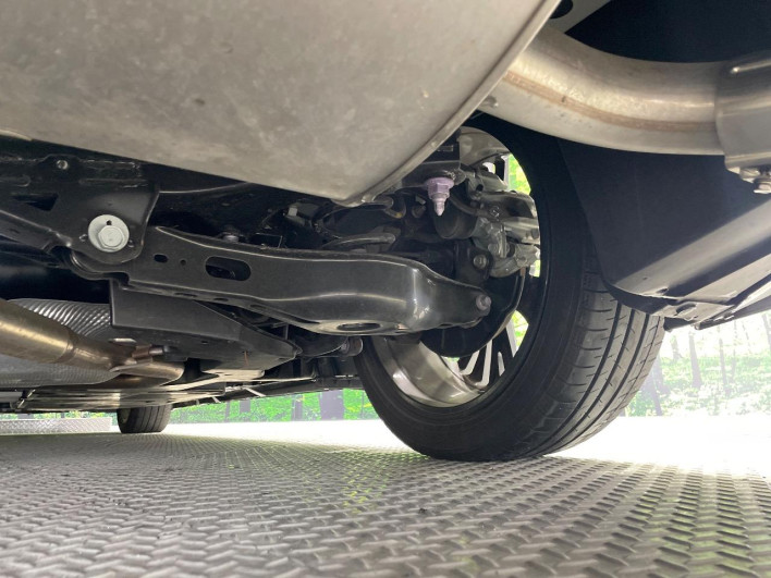 2023 Toyota Prius 6AA-MXWH60 (UW-69ef58bd78073)[28]