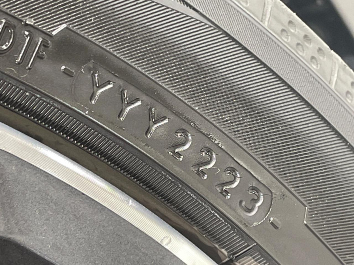 2023 Toyota Prius 6AA-MXWH60 (UW-69ef58bd78073)[7]