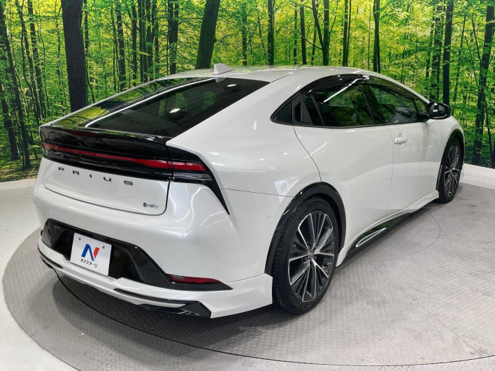 2023 Toyota Prius 6AA-MXWH60 (UW-69ef58bd78073)[16]