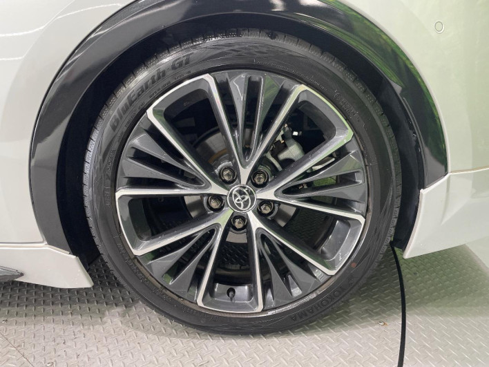 2023 Toyota Prius 6AA-MXWH60 (UW-69ef58bd78073)[11]