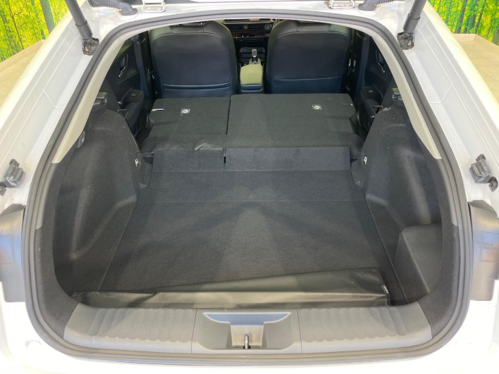 2023 Toyota Prius 6AA-MXWH60 (UW-69ef58be2ccd7)[20]