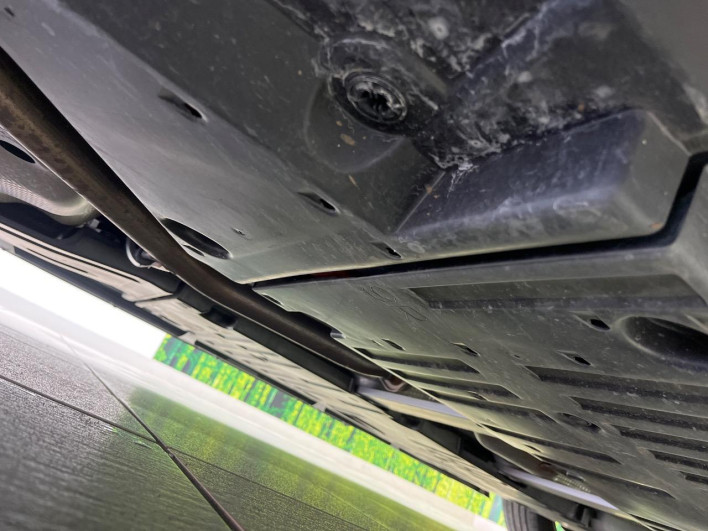 2023 Toyota Prius 6AA-MXWH60 (UW-69ef58be2ccd7)[14]