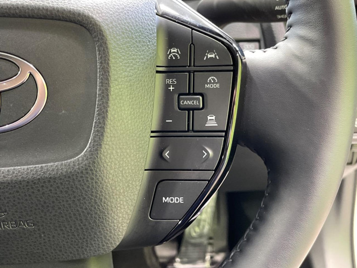 2025 Toyota Prius 6AA-MXWH60 (UW-69ef58be713de)[20]