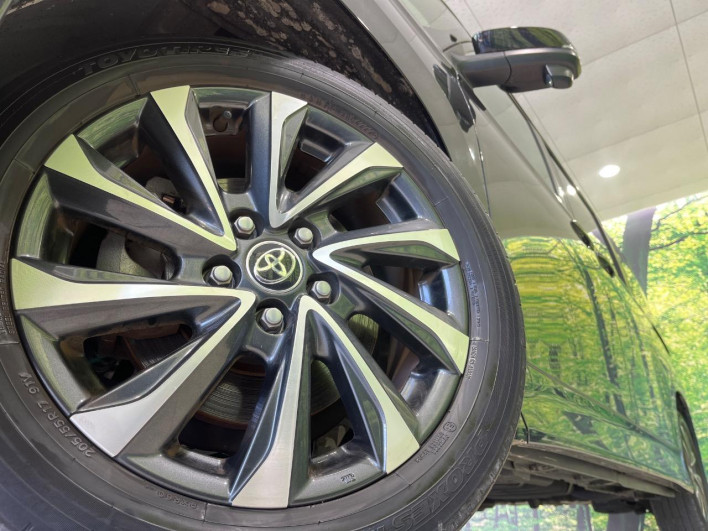 2022 Toyota Voxy 6BA-MZRA90W (UW-69ef58bf46052)[14]